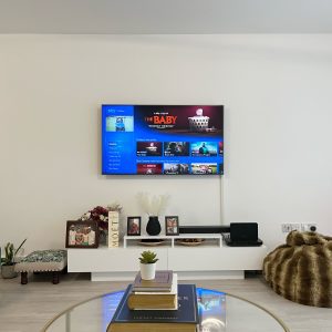 Read more about the article TV wall mounting above fireplace